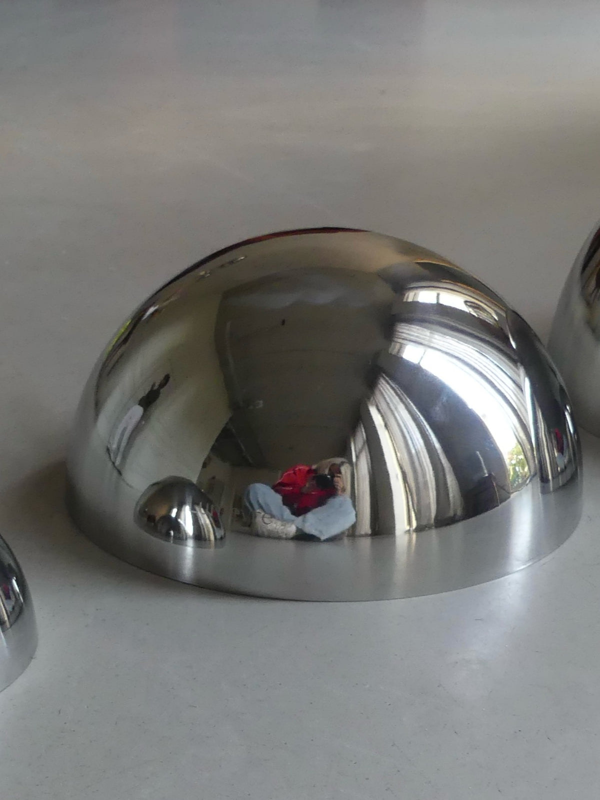 The Lumevre convex mirror has been shaped to perfection, for both aesthetic and functional reasons